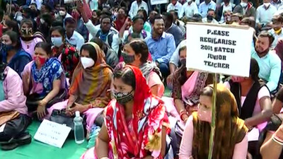Junior Teachers’ Assn Demands Regular Jobs, Threatens To Boycott Panchayat Poll Duty