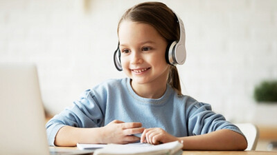 Centre Advises Parents To Be Cautious About Ed-Tech Companies Centre Advises Parents To Be Cautious About Ed-Tech Companies