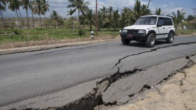 7.3-Magnitude Quake Hits Indonesia, Minor Damages Reported