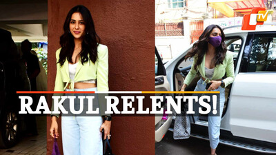 Rakul Relents! Rakul Relents!