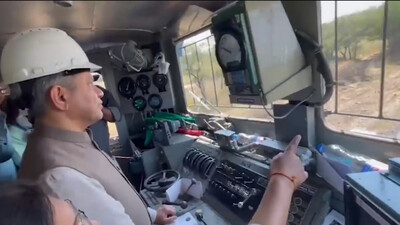 Indigenous Train Collision Protection System 'Kavach' Tested With Railway Minister On Board #Watch
