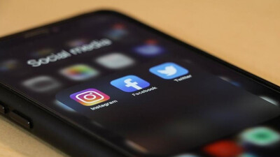Centre mulls mandatory verification of social media accounts