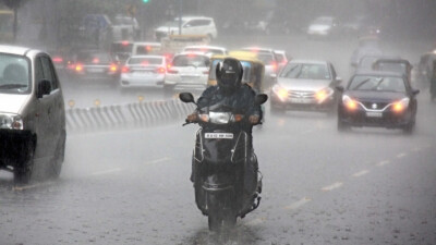 Heavy rain to batter Odisha for next 5 days, intense spells in twin cities