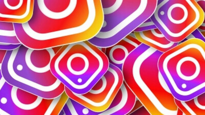 Instagram 