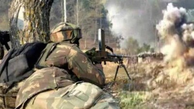 Around 400 Terrorists In Launch Pads Across LoC Waiting To Infiltrate, Pakistan Planning To Push Them In Winter: Officials