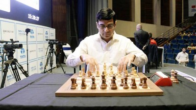 Indian-chess-Grandmaster-Vi