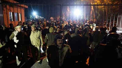 JNU-violence