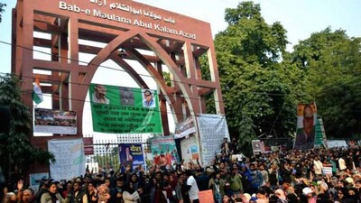 Jamia-Students-Gherao-VC