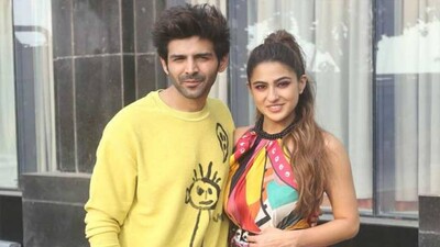Kartik-Aaryan-with-Sara-Ali