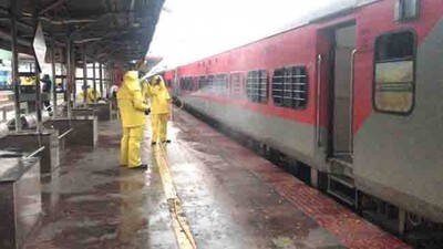 Kerala to Bhubaneswar Train