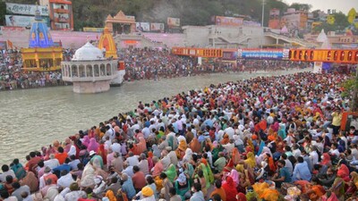 Kumbh Mela: Lakhs Take Dip In Ganga On Shahi Snan Amid Rising COVID19 Cases