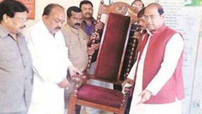 Kursi-BJP