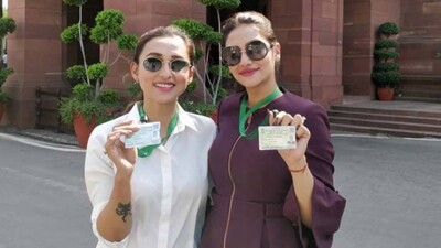 Mimi-Chakraborty-and-Nusrat