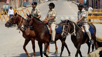 Mounted-Police-in-Mumbai