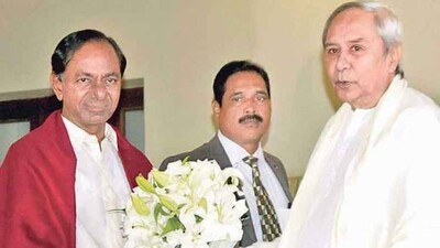 Naveen-KCR