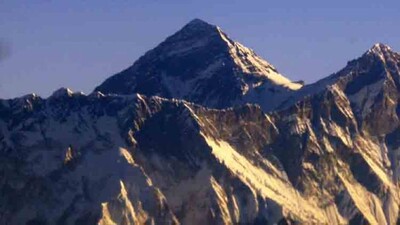 Nepal-avalanche