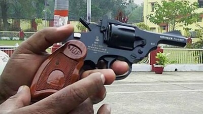 Nirbheek-Revolver