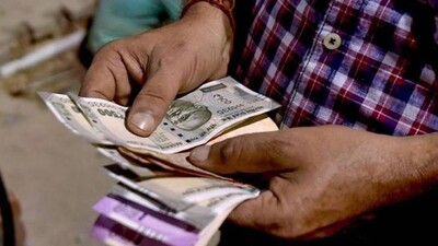 Odisha-Govt-deliver-Cash-at