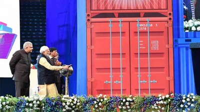 PM-Modi-inaugurates-Kolkata