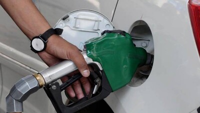 Global Oil Market Remains Subdued, OMCs Hold Petrol, Diesel Prices
