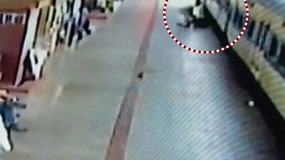 RPF-rescues-man