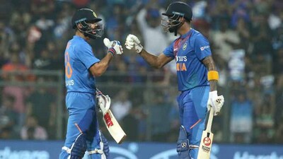 Rahul-with-Kohli