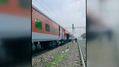 Sampark-Kranti-Express