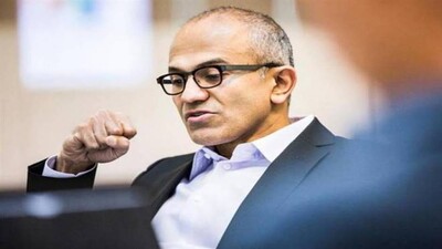 Satya-Nadella-R-L