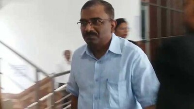 Senior-IAS-Officer-Binod-Kumar