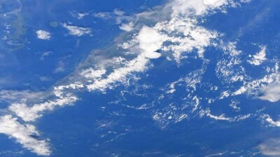 Solar-Eclipse-from-space
