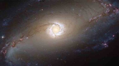 Space-galaxy-formations