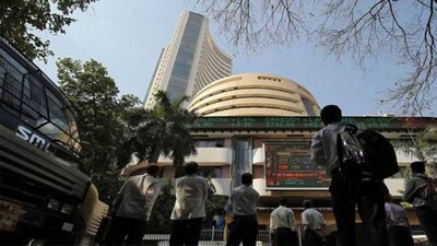 Indian Stock Markets Zoom In Hopes Of COVID-19 Vaccine