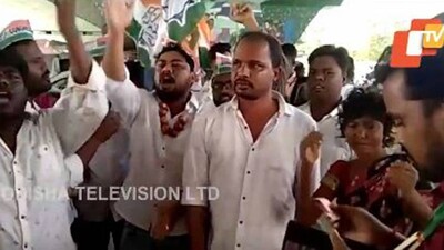 Student-Congress-Wing-Prote