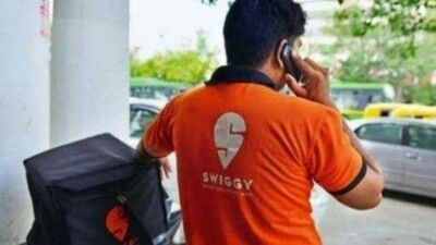 Swiggy-Delivery-Boy