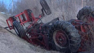 Tractor-overturned