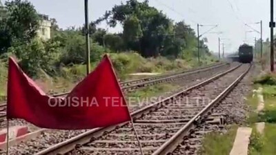 Two Engines Of Train Derail In Puri