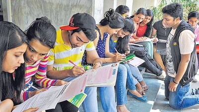 SSC job results 2019 CAPF PET PST