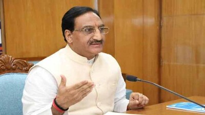 Union-HRD-Minister