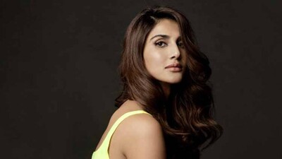 VANI-KAPOOR