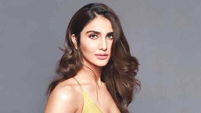 Vani-Kapoor