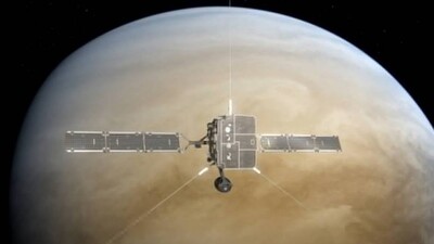 US-European Solar Orbiter Spacecraft Makes Its First Venus Flyby