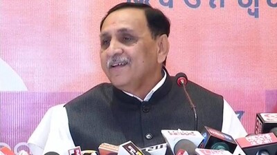 Vijay-Rupani-in-Odisha on Rafale deal