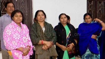 Women-duped-in-Bolangir