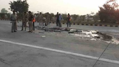 Yamuna-expressway-accident