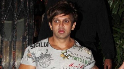 Yash Birla, 3 Others Barred By SEBI From Securities Market