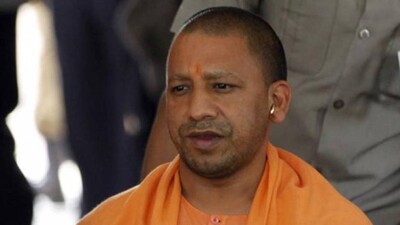 Hathras Gang-Rape Case: CM Yogi Calls Up Victim's Father, Announces Rs 25 Lakh Aid