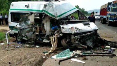 ambulance-accident1