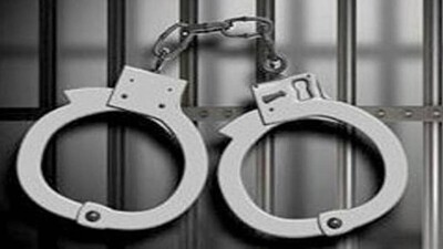 liquor mafia attack police