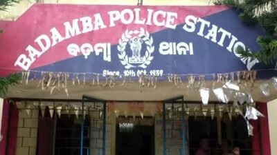 badamba-polcie-up