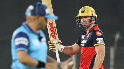 IPL 2021: RCB Ride On de Villiers's Unbeaten 75 To Score 171/5 Against DC